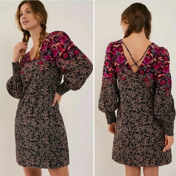 Anthropologie Dresses & Skirts - Anthropologie Cyree tunic mini dress floral black purple puff sleeves 6